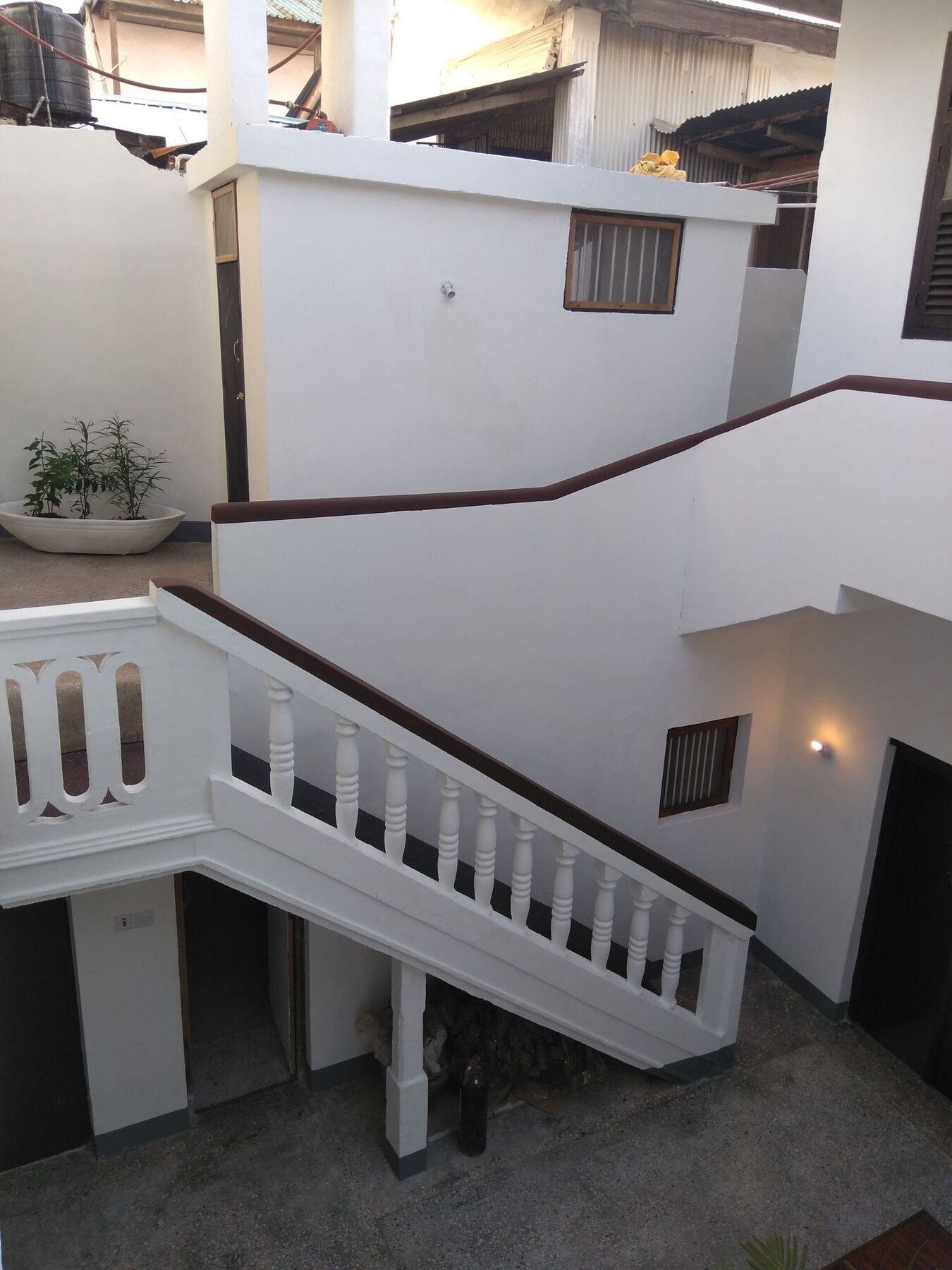 Zlife Stone Town Hostel Zanzibar Exterior photo